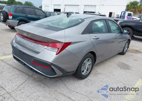 2024 Hyundai Elantra Se z USA, uszkodzony, nr VIN KMHLL4DG5RU645022